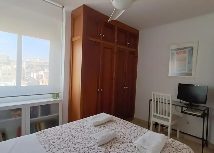 Torre Del Carmen * מאלגה